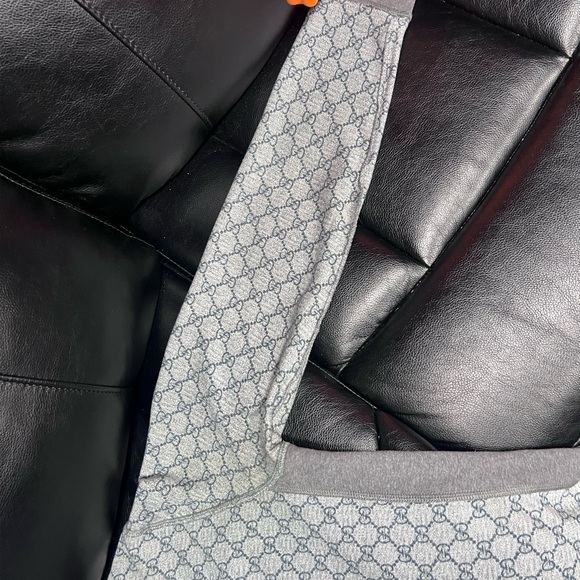 Vintage “GUCCI” Gray Patterned Hoodie - Picture 7 of 8